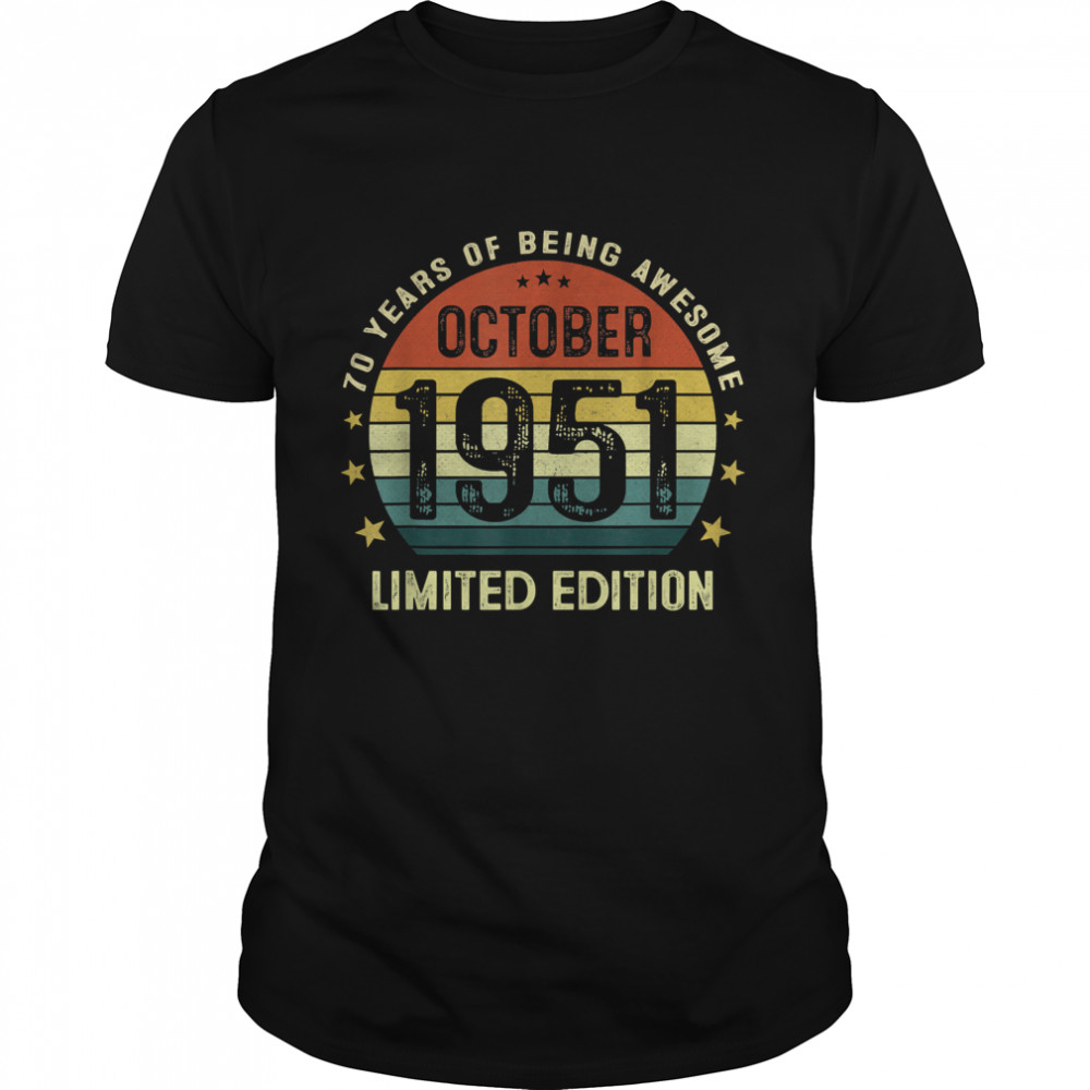 70 Years Old Birthday Vintage October 1951 Limited Edition T- Classic Men's T-shirt