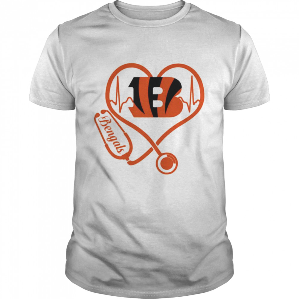 Nurse Love Cincinnati Bengals Heartbeat  Classic Men's T-shirt