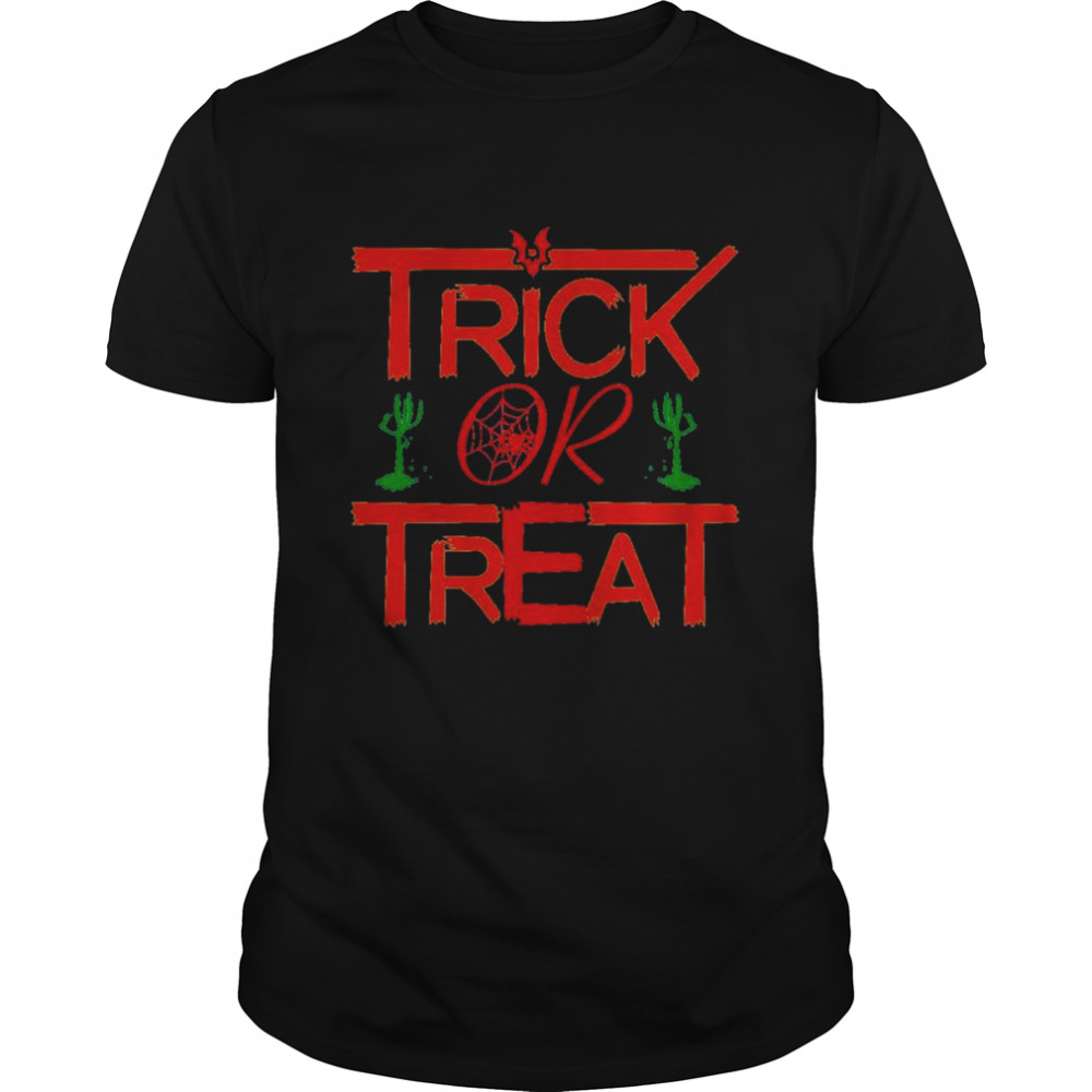 Trick or treat funny halloween spooky Halloween shirt Classic Men's T-shirt