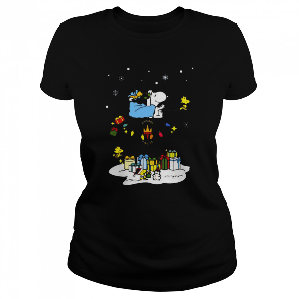Chicago Fire Santa Snoopy Wish You A Merry Christmas 2022 Classic Women's T-shirt
