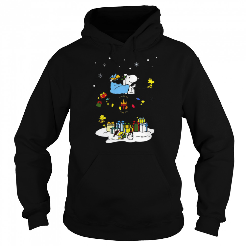 Chicago Fire Santa Snoopy Wish You A Merry Christmas 2022 Unisex Hoodie