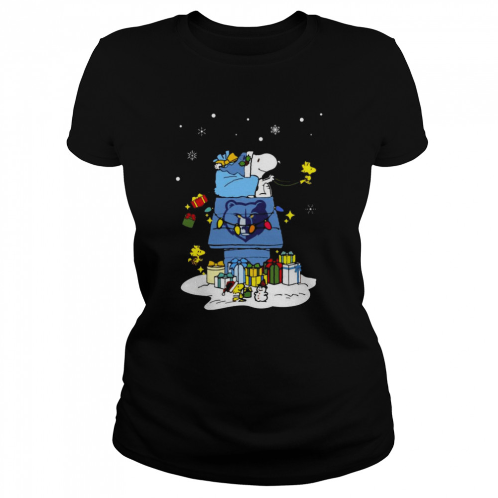 Memphis Grizzlies Santa Snoopy Wish You A Merry Christmas 2022 Classic Women's T-shirt