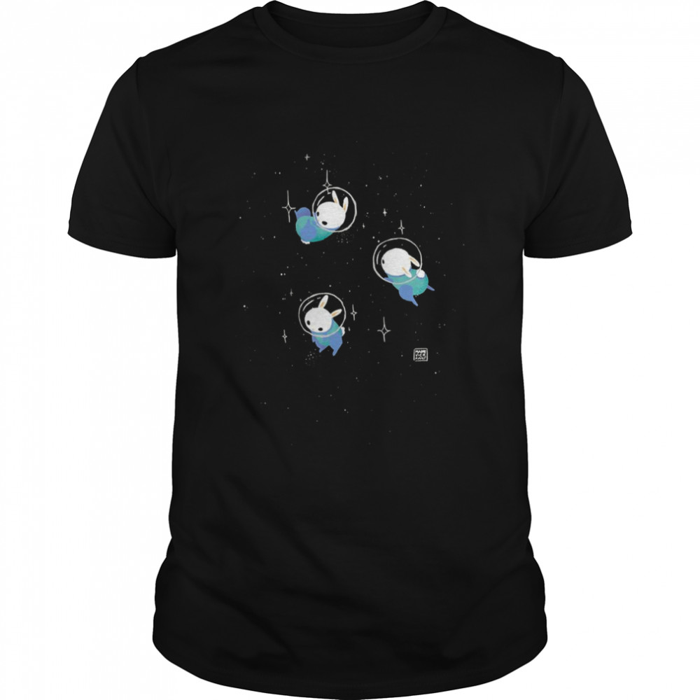 Floating In Space Bunnies shirt Classic Men's T-shirt