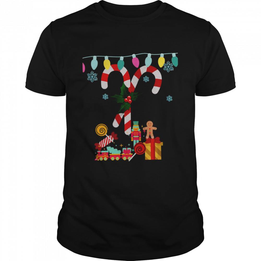 Big Candy Canes And Mistletoe Wishes Merry Christmas shirt