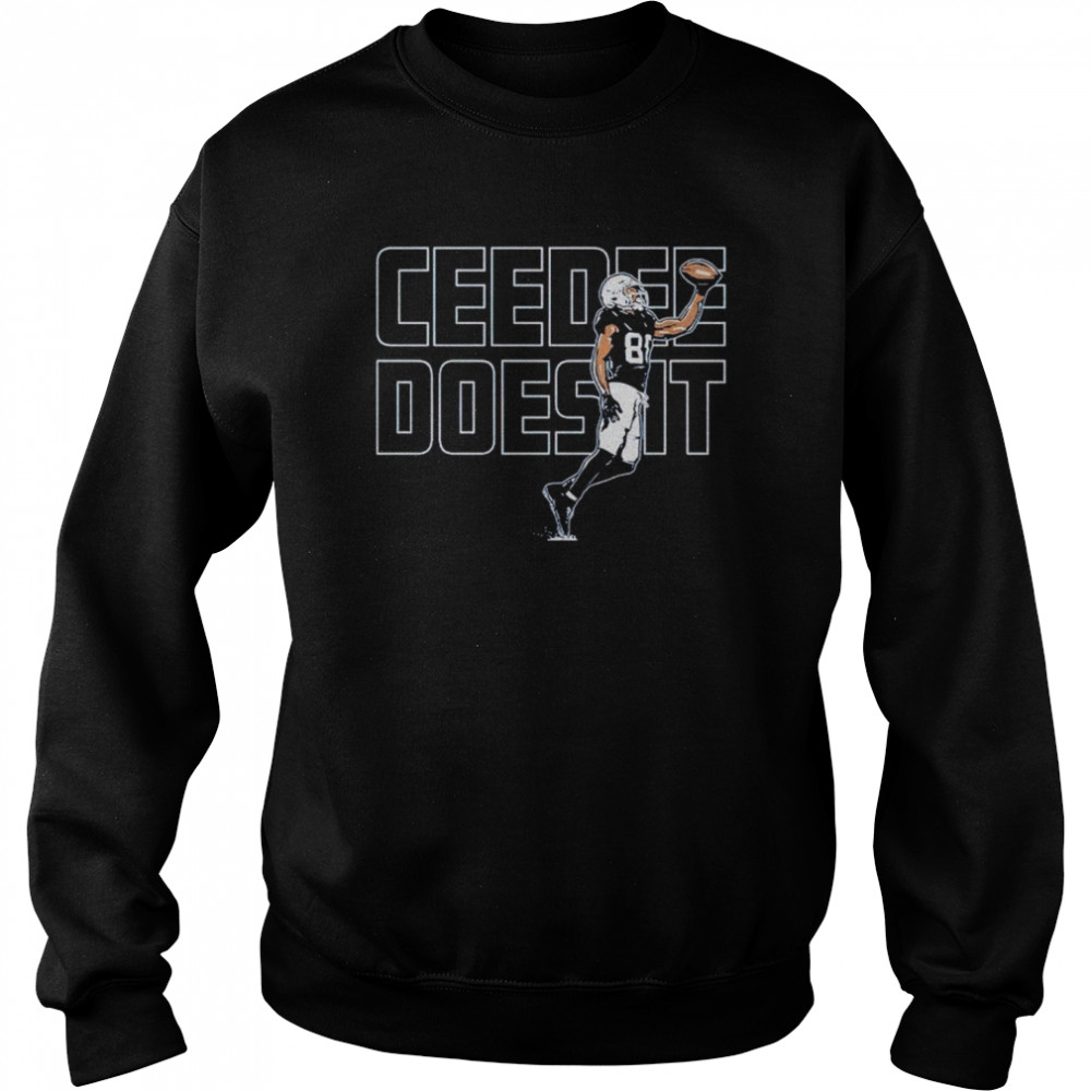 ceeDee Lamb CeeDee does it shirt Unisex Sweatshirt