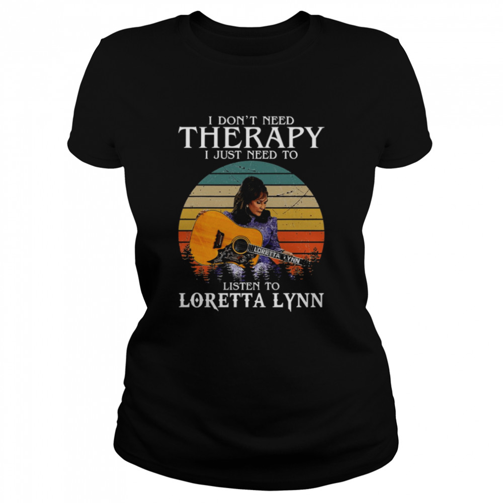 Listen To Loretta Lynn Singer Songwriter Retro Graphic shirt Classic Women's T-shirt