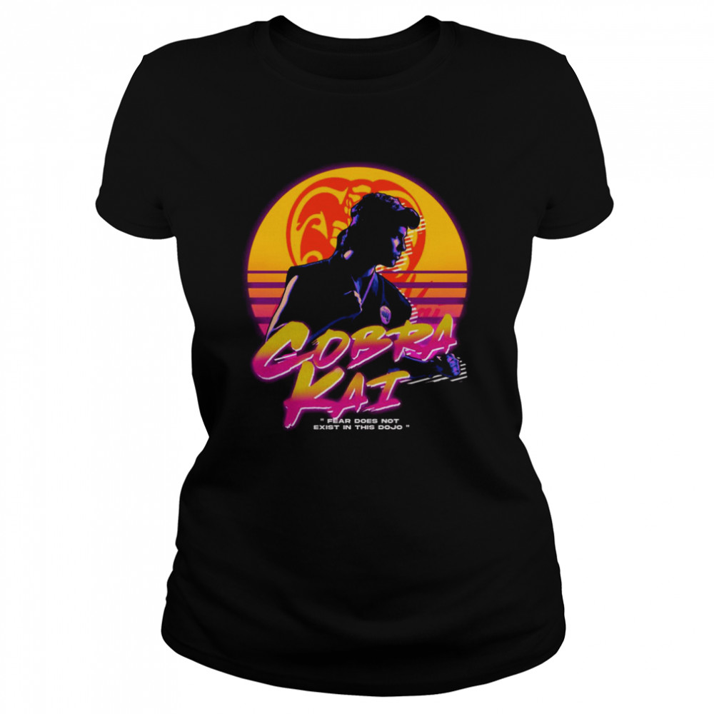Fear Does Not Exist In This Dojo Graphic shirt Classic Women's T-shirt