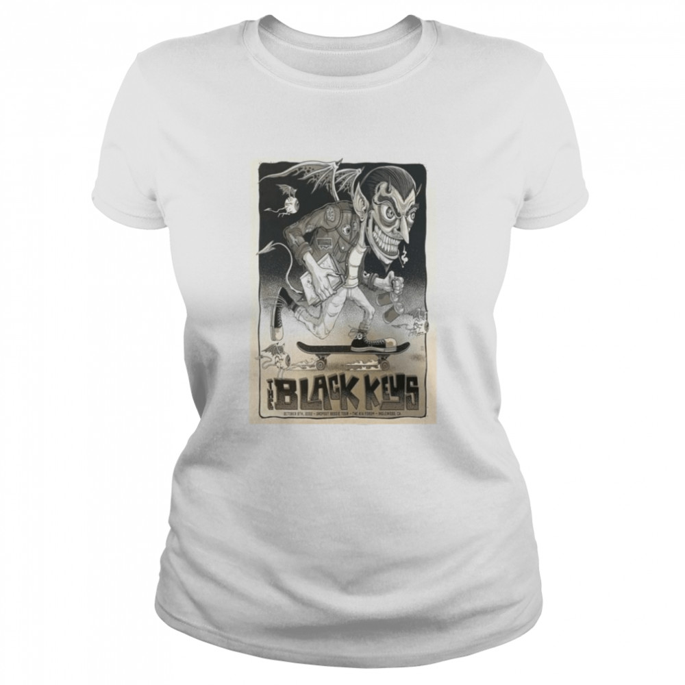 The Black Keys The Kia Forum Forum Inglewood CA On Oct 8 2022 Classic Women's T-shirt