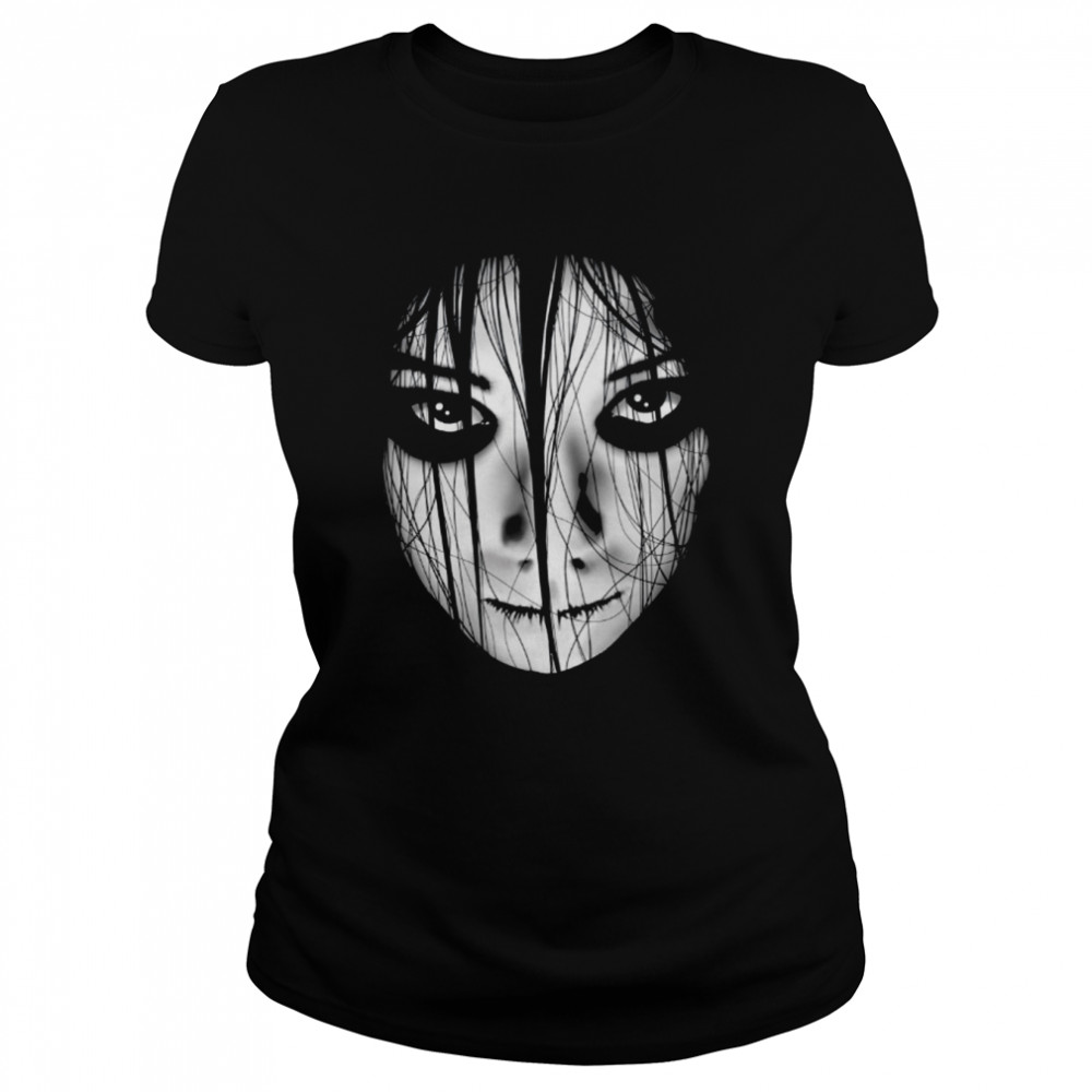Haunted Scary Halloween Ghost Spooky shirt Classic Women's T-shirt