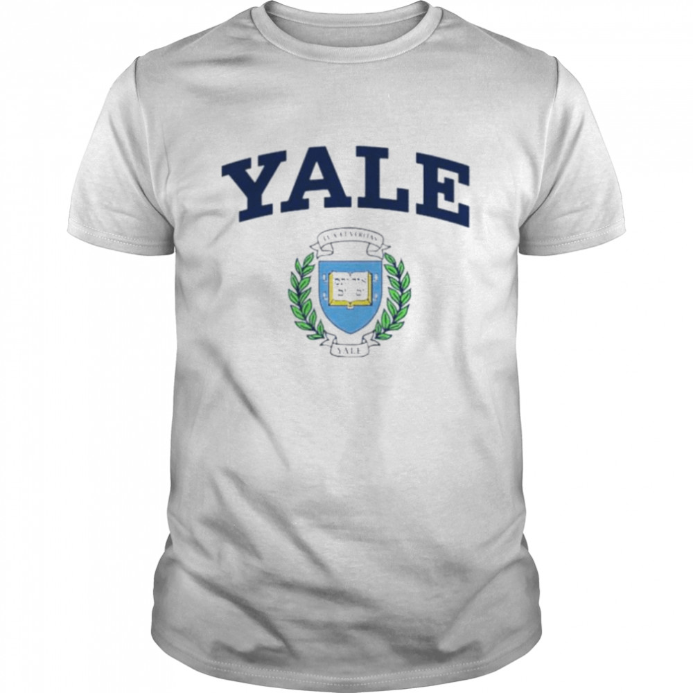 Awesome coat of arms of Yale University logo shirt Classic Men's T-shirt