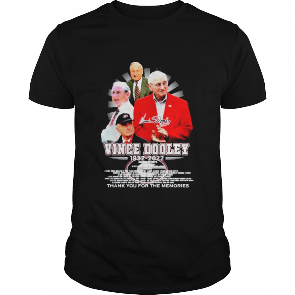 Vince Dooley Georgia Bulldogs 1932-2022 thank you for the memories signature shirt Classic Men's T-shirt