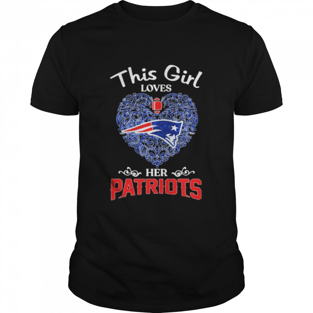 This is women loves New England Patriots 2022 shirt