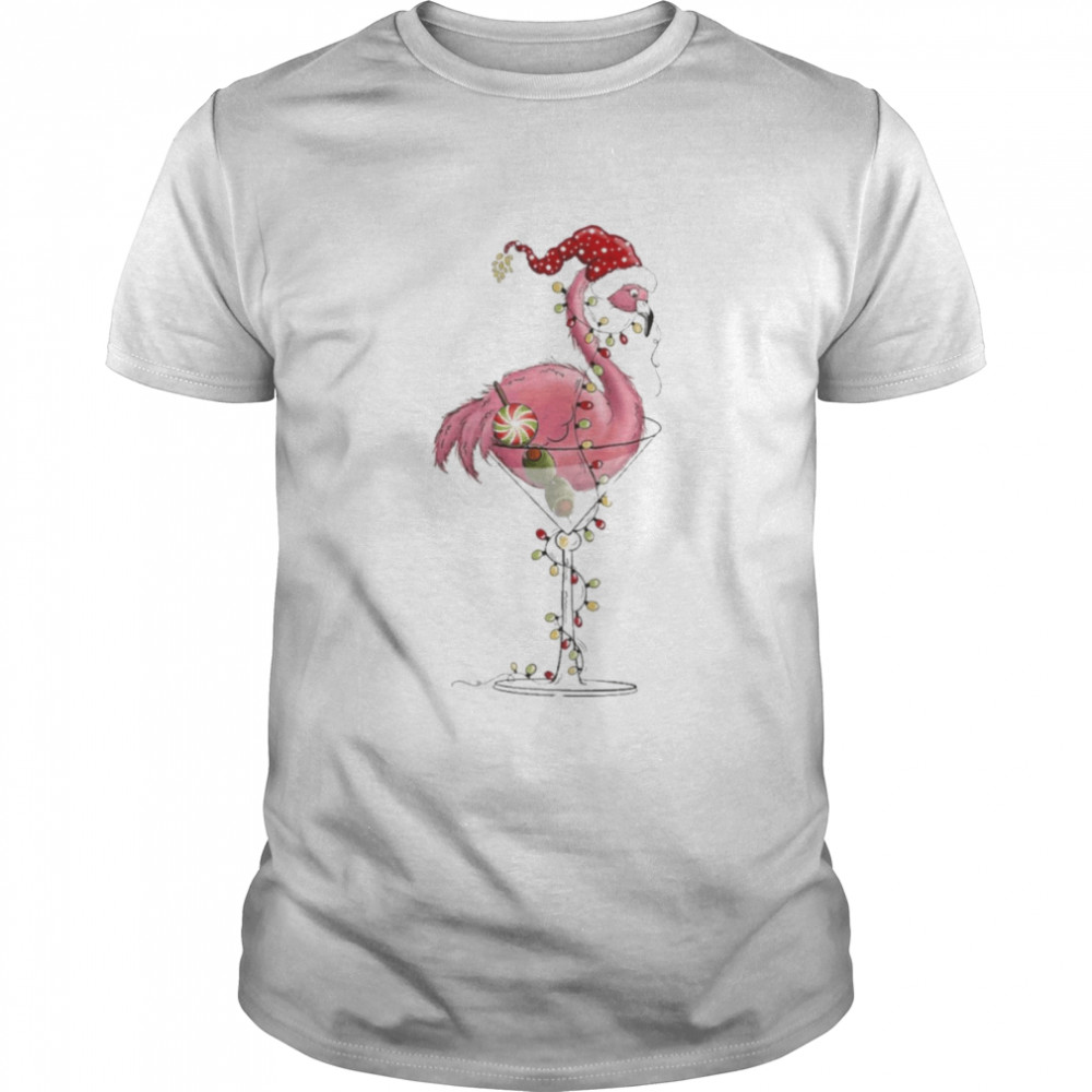 Christmas flamingo and glass and colorful string lights t-shirt Classic Men's T-shirt