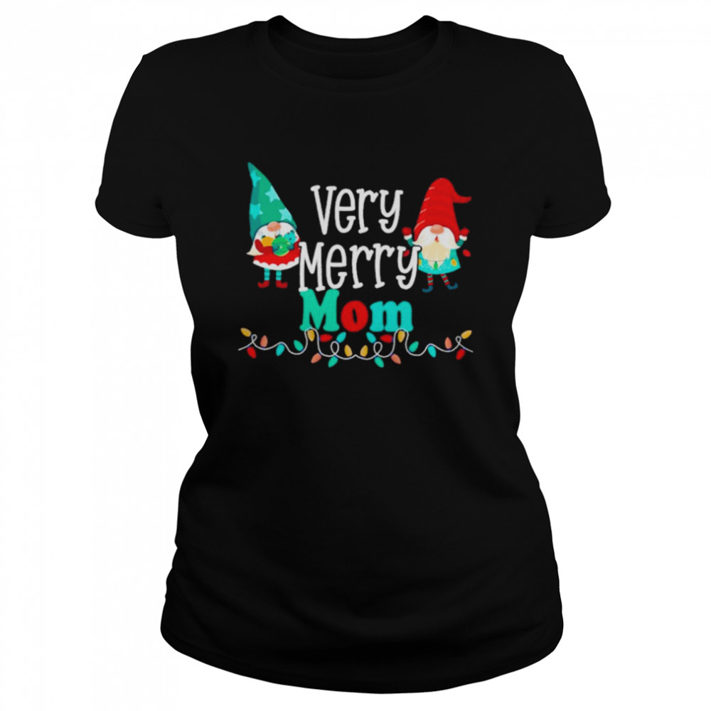 Very merry mom Gnomes and colorful string lights christmas t-shirt Classic Women's T-shirt